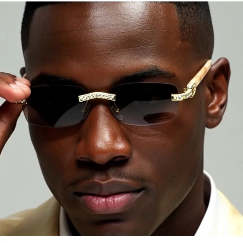 Men Diamond Sunglasses Men Rhinestone Gold Frame Classic Retro Small Frame Gafas